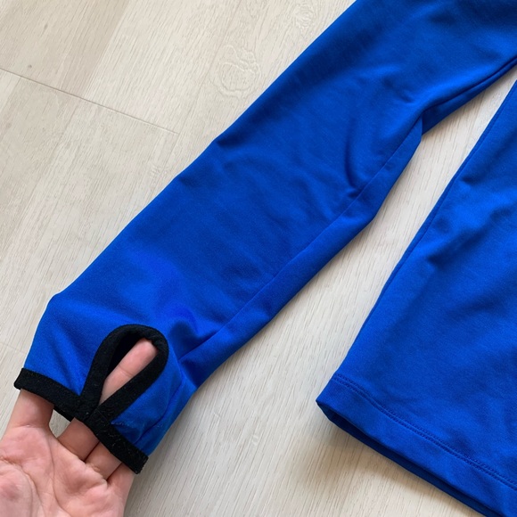 Victoria’s Secret long sleeve top - Picture 2 of 4